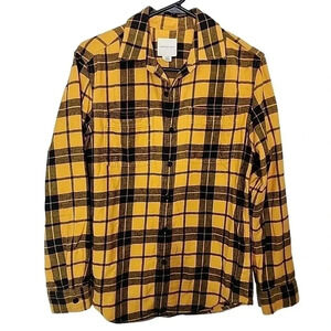 American Eagle men's button-up flannel. Size small